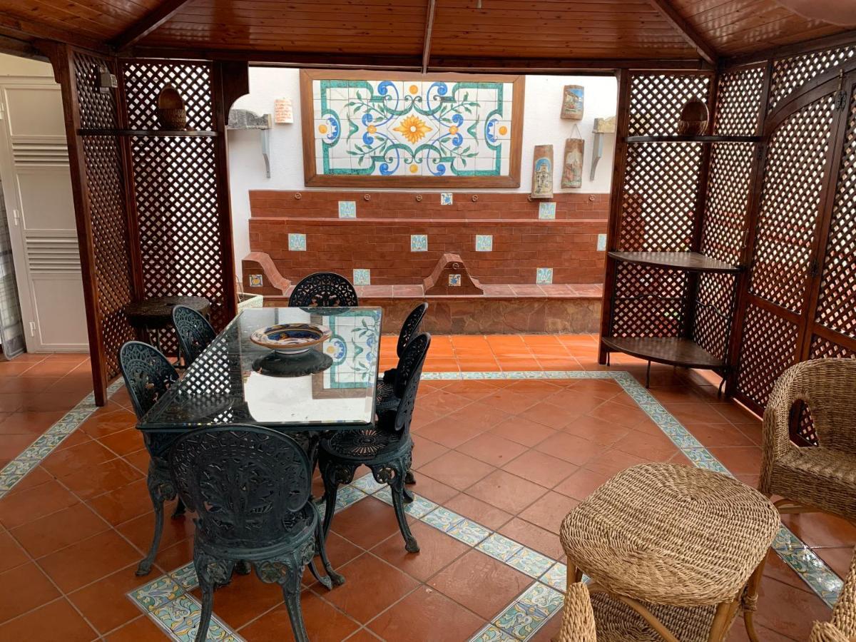 Casa Vacanza Nina 밀라초 외부 사진