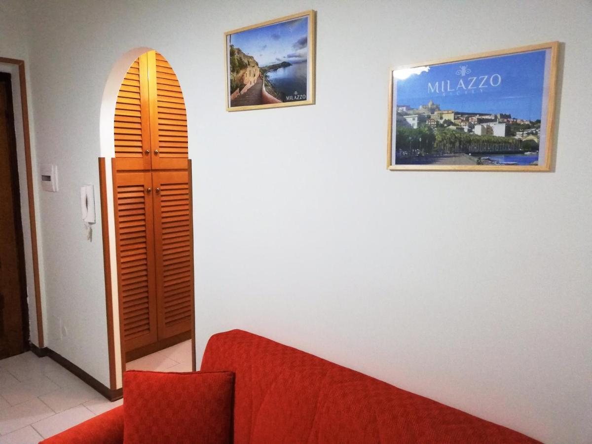 Casa Vacanza Nina 밀라초 외부 사진