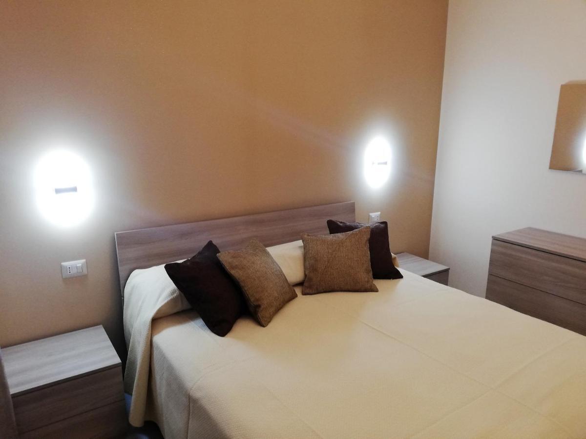 Casa Vacanza Nina 밀라초 외부 사진